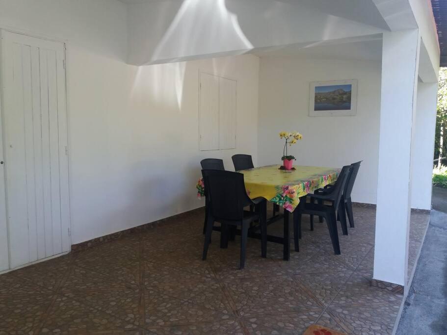 Location Saisonniere Le Clos Des Agrumes Sainte Anne Exterior photo
